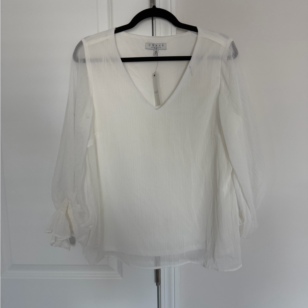 Chaus New York Women's Med White Long Sheer Sleeves
Chiffon V-Neck Blouse